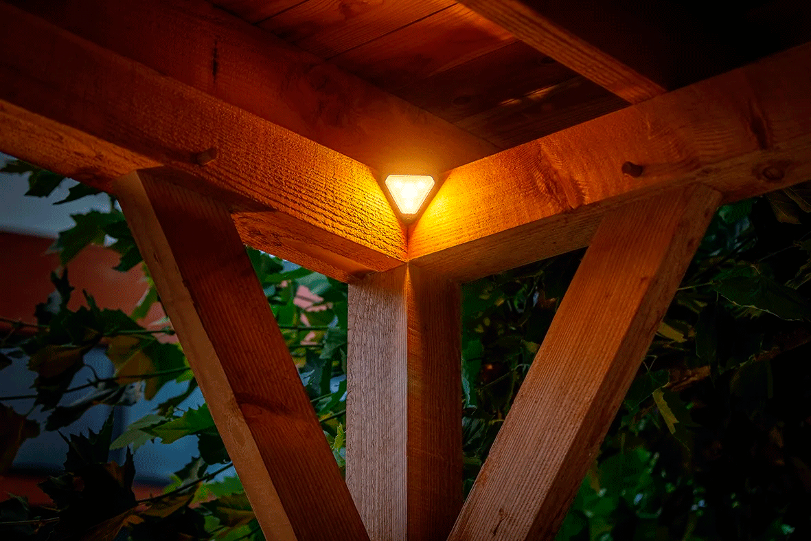 Tiga Corner 12V Tiga Corner 12V